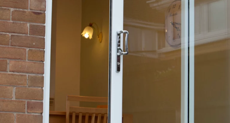 ec2c1d 8a6c0859ff73456d9a2b4265cb3210b8 mv2